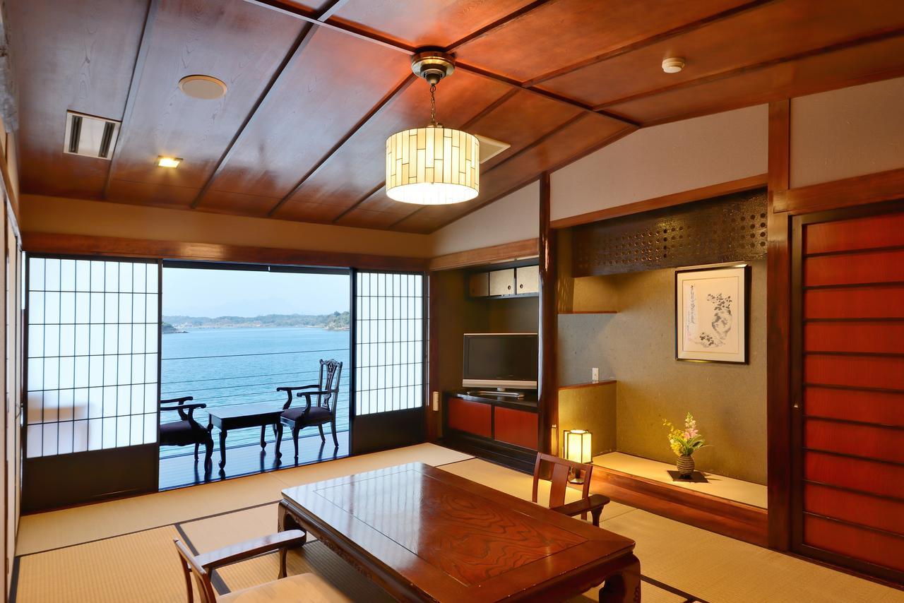 Uminoyasuragi Hotel Ryugu Kami Amakusa Exterior foto