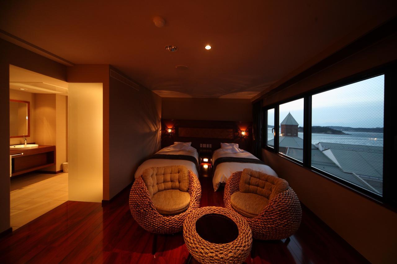 Uminoyasuragi Hotel Ryugu Kami Amakusa Exterior foto